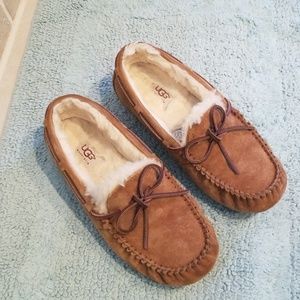 Ugg mocassins